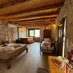 Luxury Of Lagkadaki Apartment