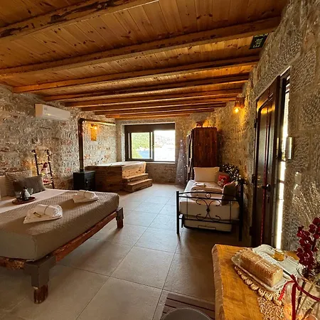 Luxury Of Lagkadaki Apartment