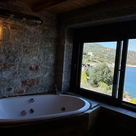 Luxury Of Lagkadaki Argilia