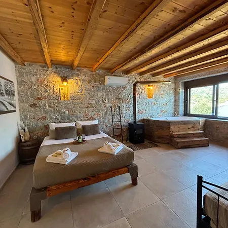 Luxury Of Lagkadaki